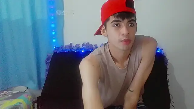 Snapshot of nico22love chatting on January 31, 2026, 8:07 pm nico22love online show from January 31, 2026, 8:07 pm