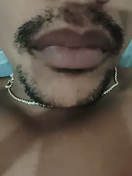Snapshot of bigdick211292 chatting on July 28, 2026, 3:35 am bigdick211292 online show from July 28, 2026, 3:35 am