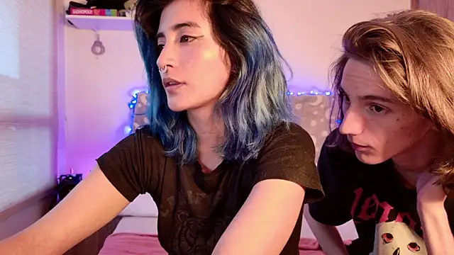 LunaisBack online show from April 6, 2026, 11:05 pm