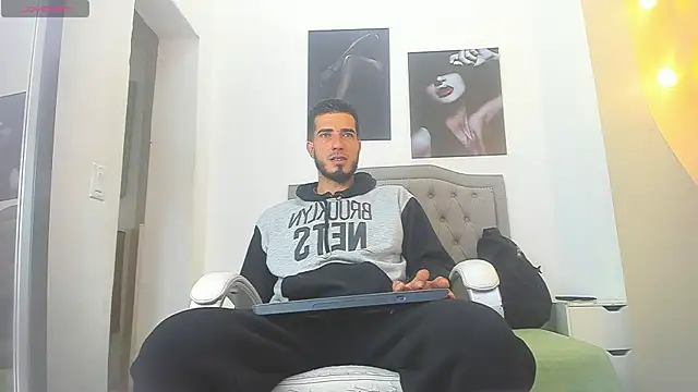 marc ruffa online show from April 10, 2026, 11:26 am