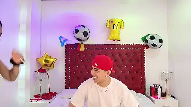 Jaden and sofia online show from July 1, 2026, 3:08 am