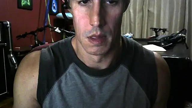 Snapshot of koolchillfun696969 chatting on May 9, 2026, 6:18 am koolchillfun696969 online show from May 9, 2026, 6:18 am
