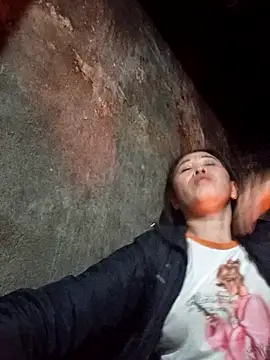 dakota-kis online show from February 15, 2026, 11:56 pm