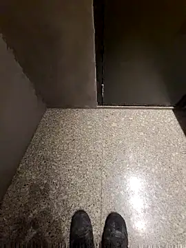 jerryrooh69 online show from March 5, 2026, 5:47 am