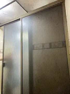 Scarlet auraa online show from April 10, 2026, 6:23 pm