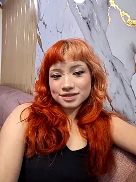 Sienna Desiree online show from February 2, 2026, 2:54 am