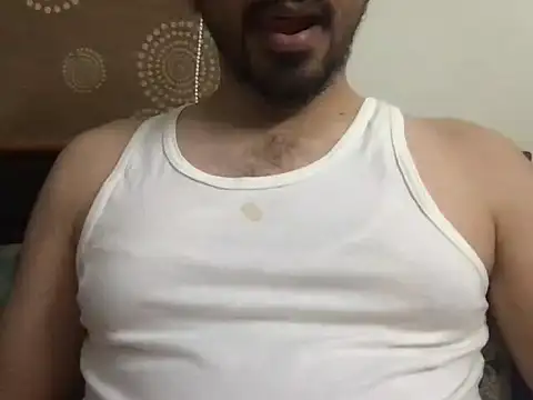 Snapshot of sundar85m chatting on May 8, 2026, 6:35 pm sundar85m online show from May 8, 2026, 6:35 pm