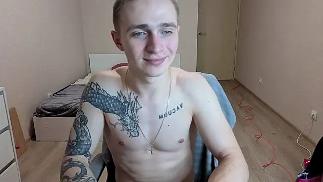 Snapshot of LEO__MILLER chatting on March 2, 2026, 2:36 am LEO MILLER online show from March 2, 2026, 2:36 am