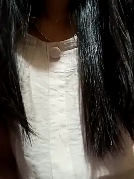 Hiniyk2 online show from April 5, 2026, 3:15 am