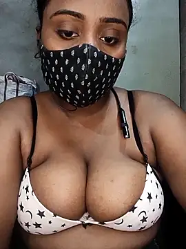 Snapshot of Hotty_Nishaa chatting on April 3, 2026, 10:57 am Hotty Nishaa online show from April 3, 2026, 10:57 am