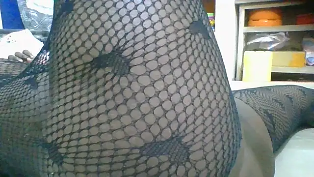 stripchatshaz online show from February 2, 2026, 12:20 am