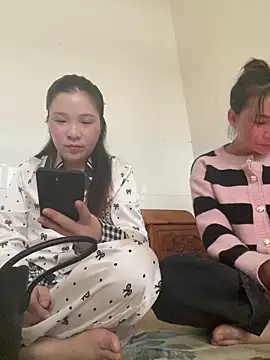 Faded pink online show from March 15, 2026, 7:03 am