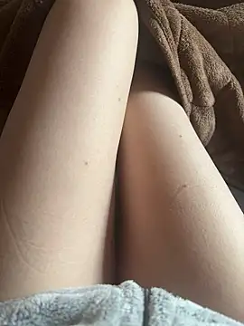 maonyan6 online show from February 18, 2026, 11:33 pm