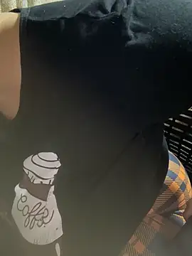 m235922 online show from February 6, 2026, 1:21 am