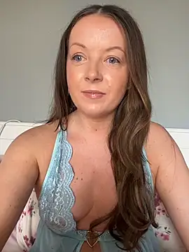 Nova-Vixen online show from March 10, 2026, 9:47 am