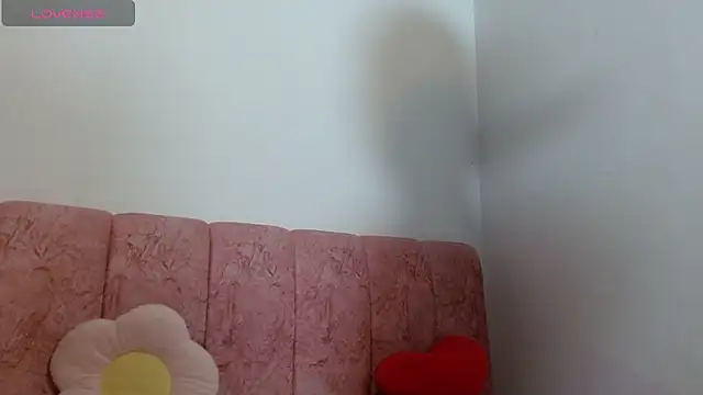 Caticatrina online show from June 1, 2026, 1:51 am