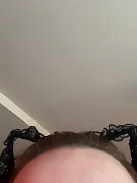 KittyCreamKisses online show from February 18, 2026, 6:42 am