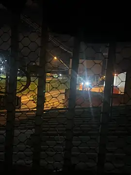 LontraAndBear online show from February 14, 2026, 7:49 am