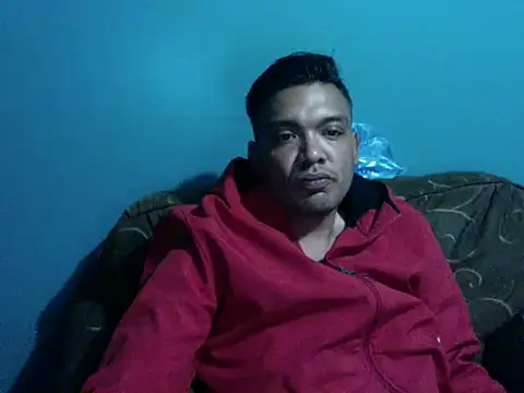 latinomoreno95 online show from February 15, 2026, 3:14 am