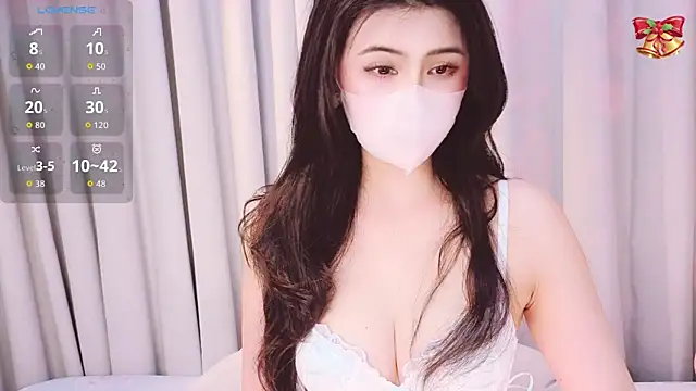 Snapshot of 1-Emma-1 chatting on February 24, 2026, 11:41 am 1-Emma-1 online show from February 24, 2026, 11:41 am