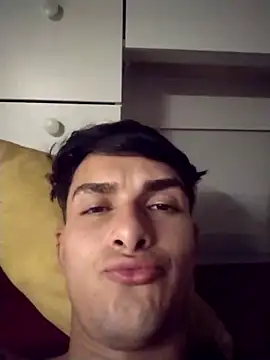 Fefe2805 online show from March 7, 2026, 3:03 am