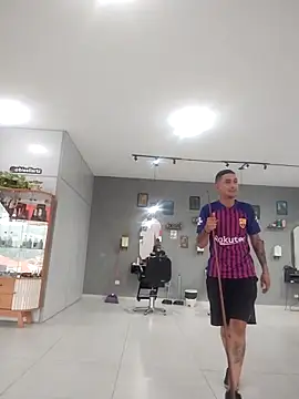 Fefe2805 online show from April 1, 2026, 5:43 pm