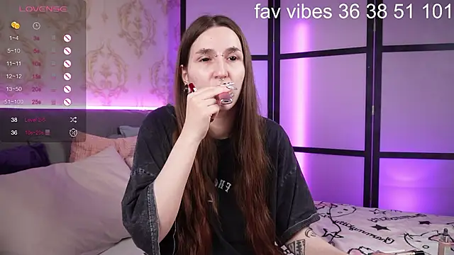 Alice Goth online show from February 2, 2026, 3:38 am