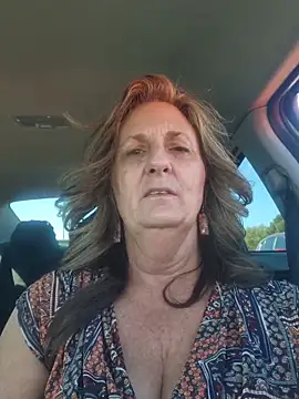 Snapshot of HotAzMilf chatting on February 4, 2026, 8:14 pm HotAzMilf online show from February 4, 2026, 8:14 pm