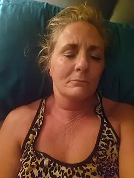 HotAzMilf online show from March 31, 2026, 9:10 am