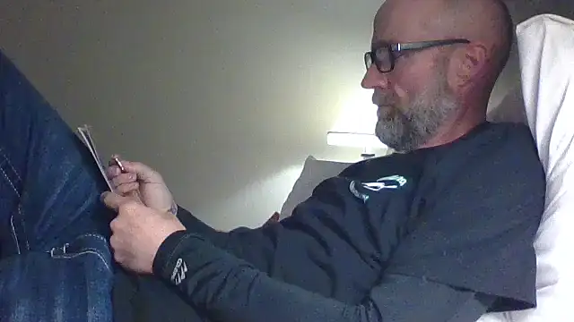 tittycum3636 online show from February 24, 2026, 8:23 am