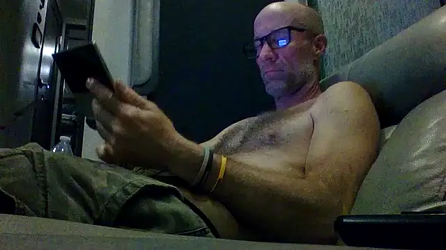 tittycum3636 online show from July 9, 2026, 3:10 am