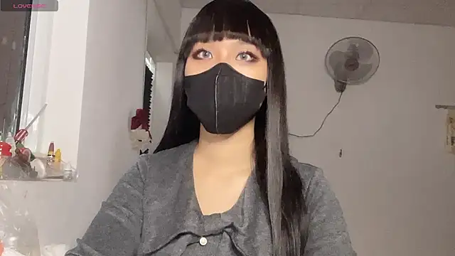 Snapshot of Tieu-May chatting on March 1, 2026, 7:54 am Tieu-May online show from March 1, 2026, 7:54 am