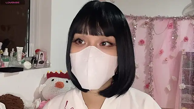 Tieu-May online show from March 15, 2026, 7:47 am