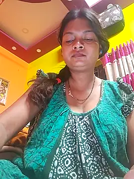 Snapshot of Romance_Aliya chatting on February 5, 2026, 10:58 pm Romance Aliya online show from February 5, 2026, 10:58 pm