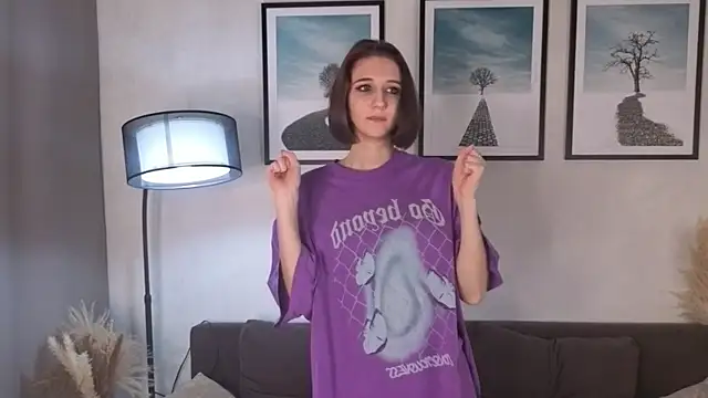 Snapshot of EnaFabiano chatting on January 11, 2026, 1:54 am EnaFabiano online show from January 11, 2026, 1:54 am