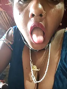 Snapshot of Horny-Rashi chatting on February 17, 2026, 8:44 am Horny-Rashi online show from February 17, 2026, 8:44 am