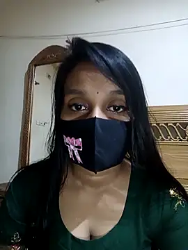 Lisa Baby1 online show from January 18, 2026, 1:15 pm