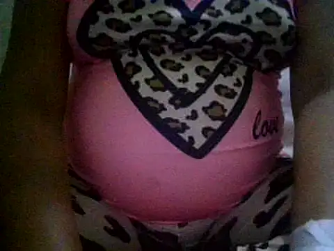 Snapshot of Kandysweety_2 chatting on March 31, 2026, 1:51 am Kandysweety 2 online show from March 31, 2026, 1:51 am