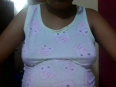 Snapshot of Kandysweety_2 chatting on April 19, 2026, 9:17 pm Kandysweety 2 online show from April 19, 2026, 9:17 pm