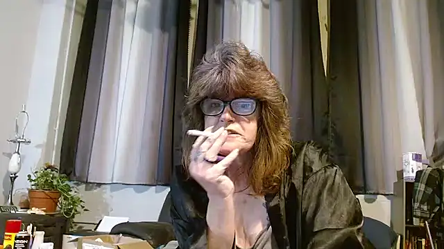 Snapshot of ladylavende3 chatting on March 2, 2025, 6:48 am ladylavende3 online show from March 2, 2025, 6:48 am