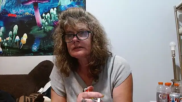 Snapshot of ladylavende3 chatting on October 5, 2025, 7:17 am ladylavende3 online show from October 5, 2025, 7:17 am