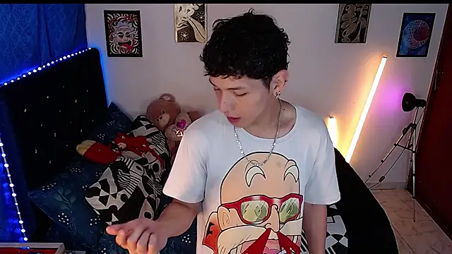 Snapshot of yorsamm_smit chatting on March 10, 2026, 9:20 pm yorsamm smit online show from March 10, 2026, 9:20 pm