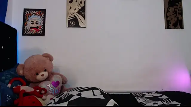 Snapshot of yorsamm_smit chatting on March 21, 2026, 3:33 am yorsamm smit online show from March 21, 2026, 3:33 am