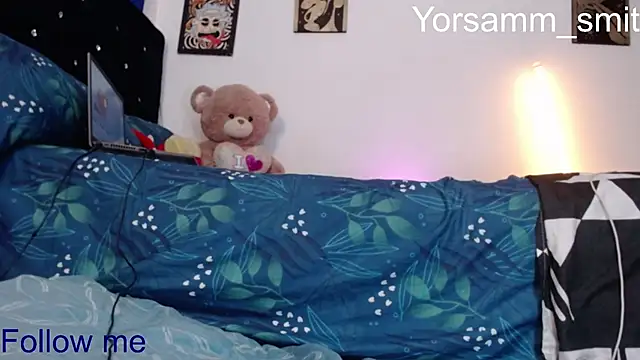 Snapshot of yorsamm_smit chatting on April 5, 2026, 2:20 am yorsamm smit online show from April 5, 2026, 2:20 am