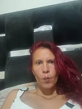 cintia love online show from March 24, 2026, 9:20 pm