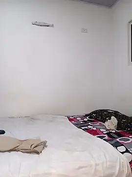 IIv0ryN0IIReX-XX online show from March 4, 2026, 9:59 am