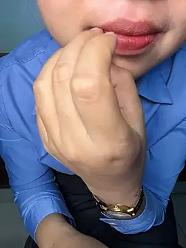 Bong lovelyy online show from January 19, 2026, 1:09 am