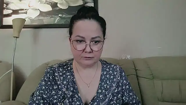 infinity loveliness online show from March 22, 2026, 5:22 am