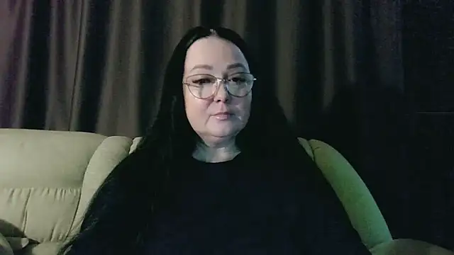 infinity loveliness online show from April 6, 2026, 10:27 am