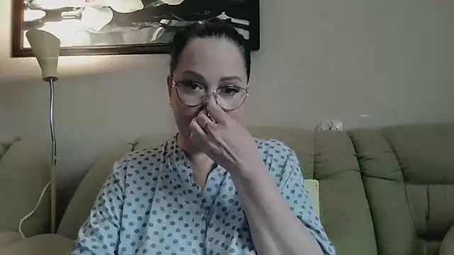 Snapshot of infinity_loveliness chatting on June 6, 2026, 5:56 am infinity loveliness online show from June 6, 2026, 5:56 am